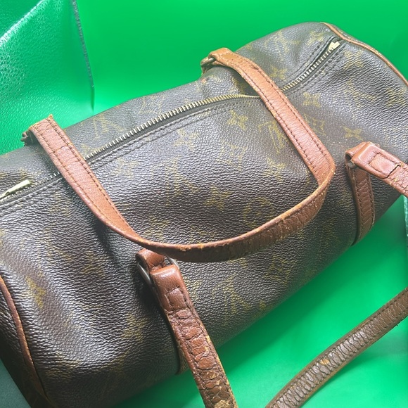 Louis Vuitton pouchet - Picture 3 of 17